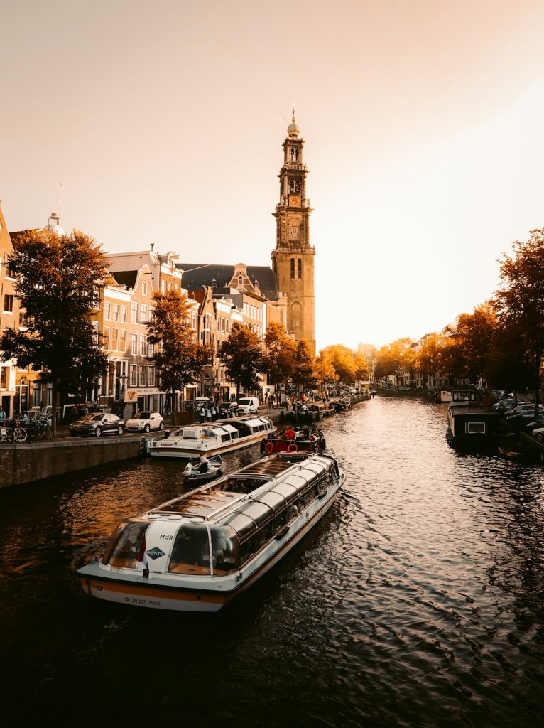 Cheapest Time to Visit Georgia in 2026: Flights, Hotels & Weather